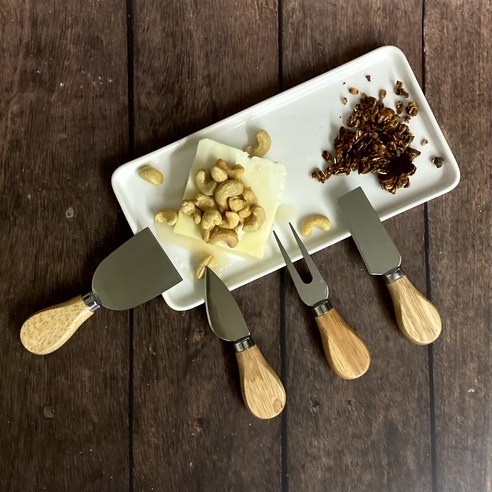 섬세한 미식 경험을 위한 완벽한 선택, 쿠리풀 치즈 버터 나이프 포크 4종 세트