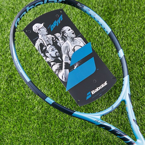 바볼랏 퓨어드라이브 GEN11 100으로 답답한 테니스 경기력을 탈출하세요