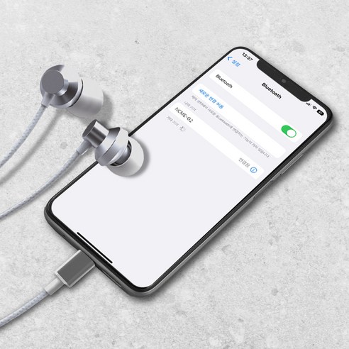 뛰어난 오디오 성능과 편안한 착용감을 제공하는 뉴클 이어폰