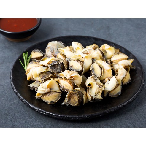 신선한 하와이 소라살의 쫄깃한 식감과 감칠맛