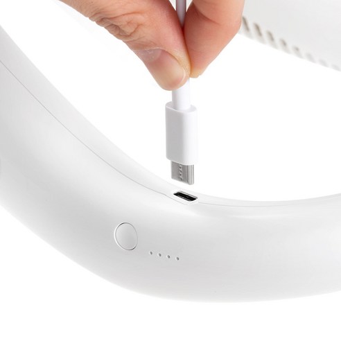 더위를 피하고 시원하게 유지하는 홈플래닛 넥밴드 선풍기