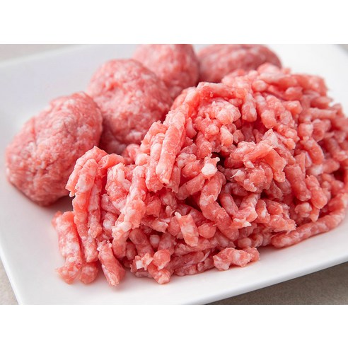 신선한 돼지고기로 만든 1등급 다짐육, 안심할 수 있는 품질과 맛있는 요리