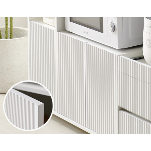 편리하고 스타일리시한 주방 공간을 위한 소소 템바보드 홈카페 수납장