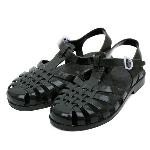 햇살처럼 빛나는 여름, 메듀즈 썬 스트랩샌들과 함께!