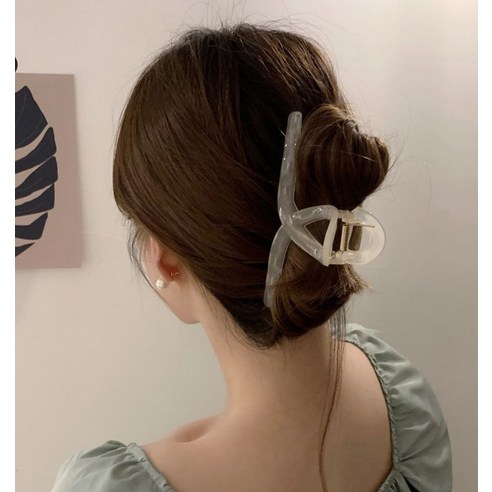 똥손도 금손되는 마법! 풍성한 머리도 문제없는 해피제이 올림머리 집게핀