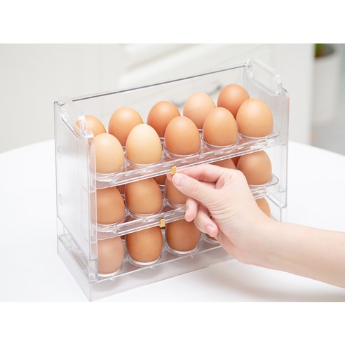 신선한 알을 정리하고 손쉽게 접근하고 싶은 분들에게 코멧 키친 3단 계란 트레이 보관함 30구는 완벽한 솔루션입니다.