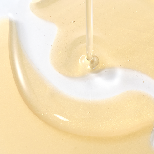 황금빛 콜라겐으로 눈가 피부에 생기를 되찾다!