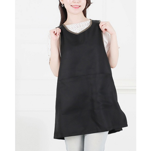 일상의 아름다움을 더하는 클린유니폼 한쪽 트임 원피스형 앞치마 블랙