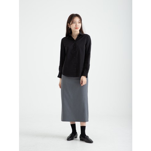 우아함과 편안함을 모두 갖춘 캐럿 여성 슬림핏 스트레치 셔츠