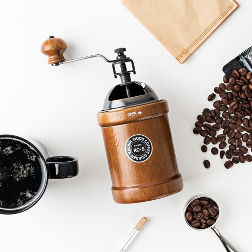 집에서 프리미엄 커피를 즐기기 위한 칼딘 원목 세라믹 핸드밀 KC-5 돔형