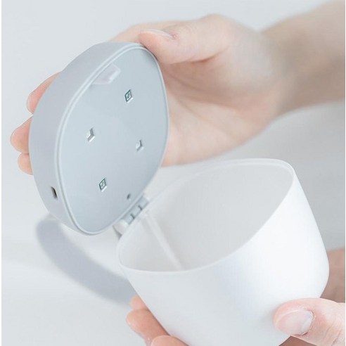 손안에 쏙 들어오는 안심, 퍼기 UV 살균기