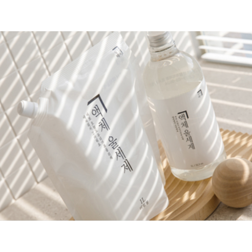 섬세한 직물을 부드럽게 세척하고 얼룩을 제거하는 살림백서 울세제