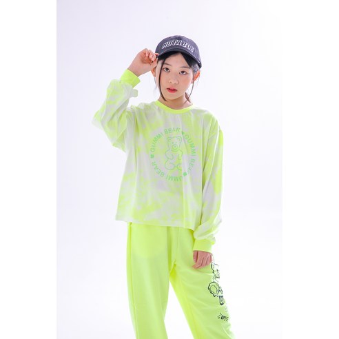 少年時尚少女服裝上衣圓領T卹少女少女圓領圓領圓領圓領少年9歲以上青年JUNIOR女學生少女少女女孩  初中生  女高中生  中學生服  少女服  春天  秋天