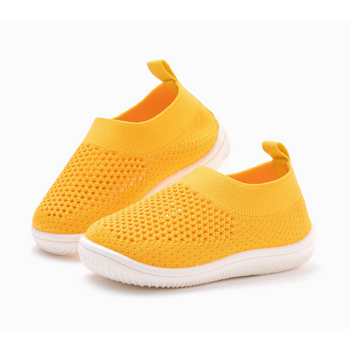 아이들의 시원하고 안전한 여름, 오즈키즈 아쿠아슈즈와 함께!