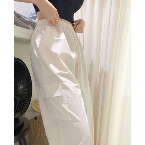夏季  寬褲  綁帶褲  防風衣褲  女式工裝褲  工裝褲  日常造型  美式休閒造型  褲子推薦  春季協調