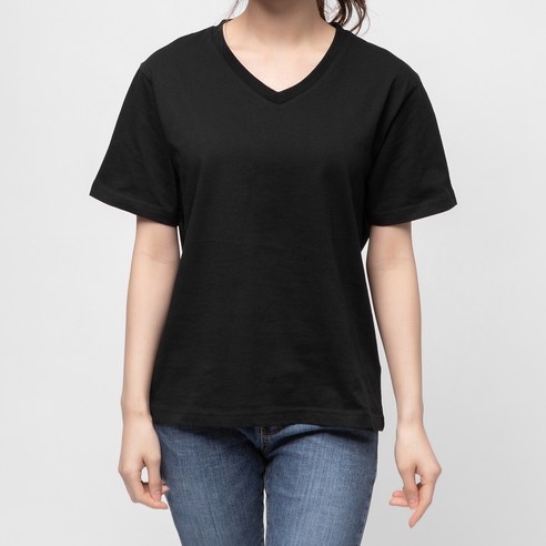 최신 트렌드를 반영한 캐주얼 브이넥 반팔 티셔츠