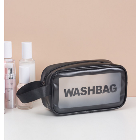 여름 바다에서 완벽한 동반자