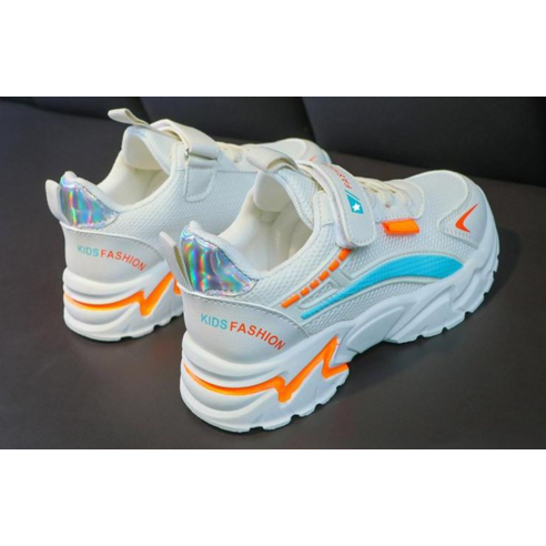 가성비와 편안함을 갖춘 완벽한 키즈 어글리 운동화