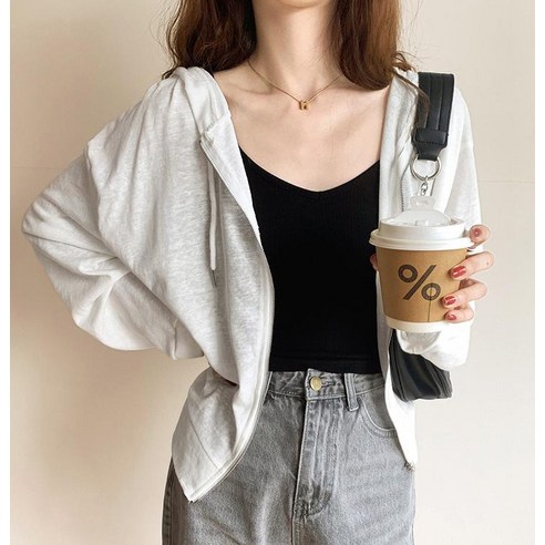 女人  時尚  服裝  外衣  罩  zip-up  成年女性  成年女性  婦女  女人