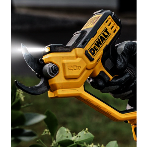 디월트 전지가위로 쉽고 즐거운 정원 생활을!