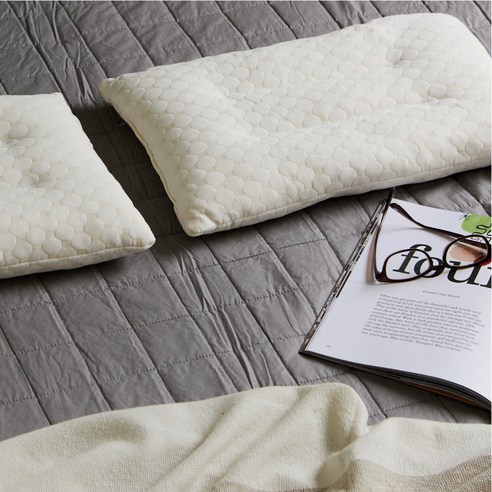 코멧 홈 라텍스 베개로 매일 아침 상쾌하게!