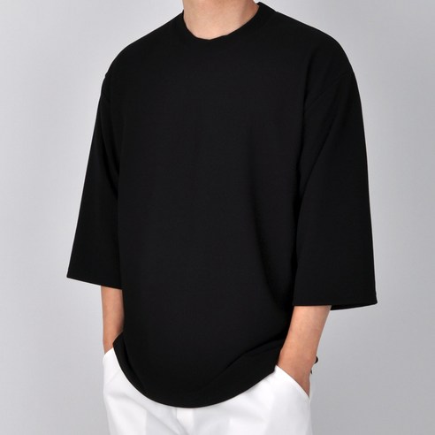 편안함과 스타일을 겸비한 최고의 여름용 티셔츠