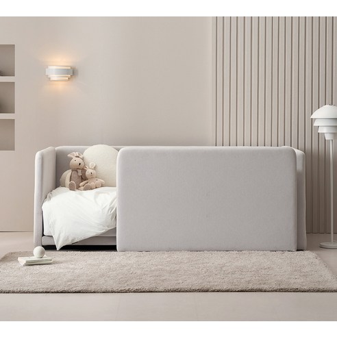 아이의 꿈과 함께 성장하는 포근하고 실용적인 레이디가구 레브 데이베드