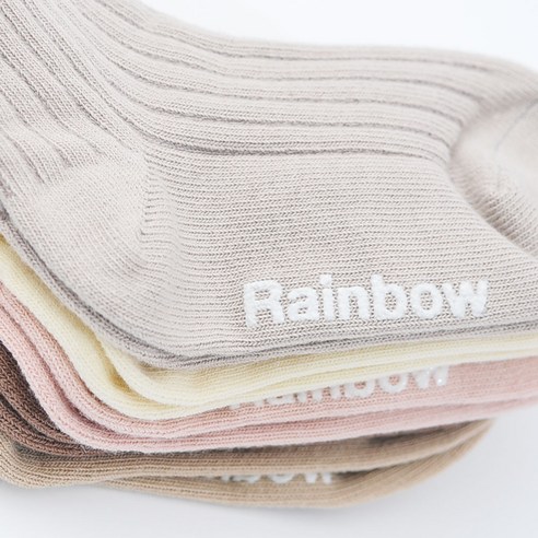 포근함과 스타일을 책임지는 지앤 아동용 밀크티 골지양말 5족 세트