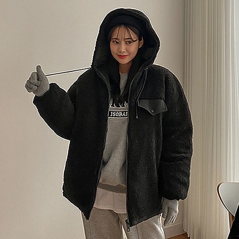 화이트폭스 여성용 털 포켓 누빔 점퍼