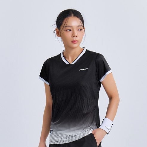 땀 흘리는 순간에도 스타일을 놓치고 싶지 않다면? 빅터 배드민턴 티셔츠 솔직 후기 빅터티셔츠