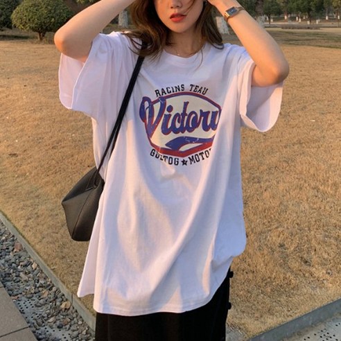 女 時尚 服裝 上衣 短袖 t卹 成年女人 成年女人 女士 女人 涼爽 夏天 夏天 夏天 夏天 夏天 夏天 涼爽的夏天 仲夏 夏天 夏天 炎熱的夏天炎熱的夏季 炎熱的夏季 夏 夫人 夫人 冷靜 冷靜 女裝 服裝 短袖T卹