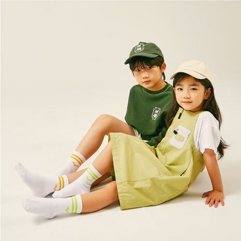 아동과 유아를 위한 편안하고 안전한 미즈노 스트라이프 중목 양말 세트