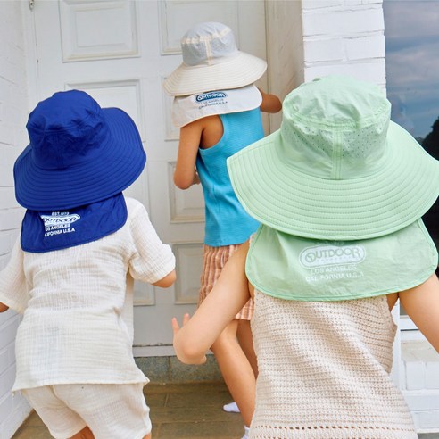 강렬한 햇살 아래, 아이의 안전과 스타일을 책임지는 완벽한 선택!