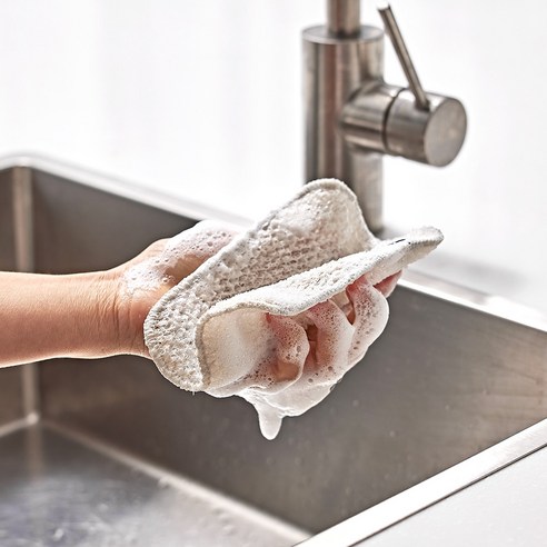 주방과 욕실의 효과적인 청소 솔루션