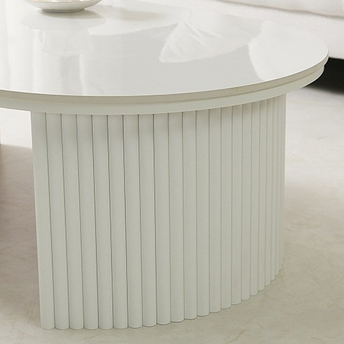 답답한 거실, 템바보드 테이블 하나로 감성 수납을 완성하세요!