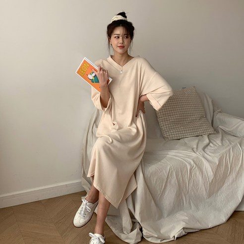 키브닌 V넥 루즈핏 롱 원피스 OPS5943K11