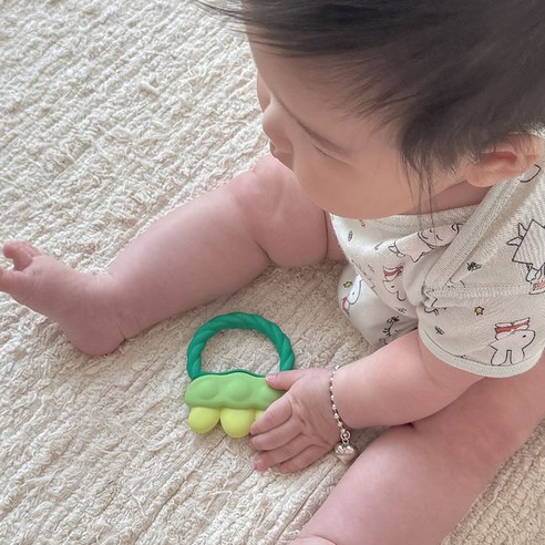 앙쥬 완두콩링 치발기: 건강한 성장과 즐거운 놀이를 위한 선택