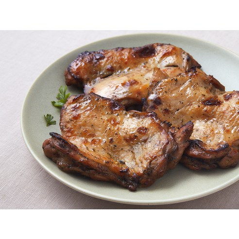 오늘 뭐 먹지? 고민 끝! 수지스 닭다리살 스테이크 하나로 맛있는 식사 해결!