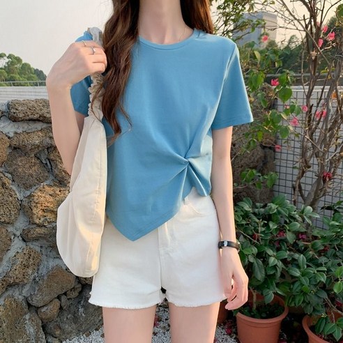 女 時尚 服裝 上衣 短袖 t卹 成年女人 成年女人 女士 女人 涼爽 夏天 夏天 夏天 夏天 夏天 夏天 涼爽的夏天 仲夏 夏天 夏天 炎熱的夏天炎熱的夏季 炎熱的夏季 夏 夫人 夫人 冷靜 冷靜 女裝 服裝 短袖T卹