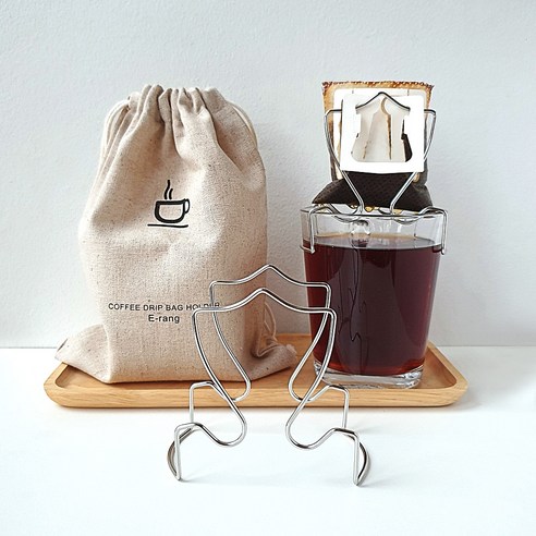 편리함과 스타일의 완벽한 조화를 이룬 이랑 드립백 거치대