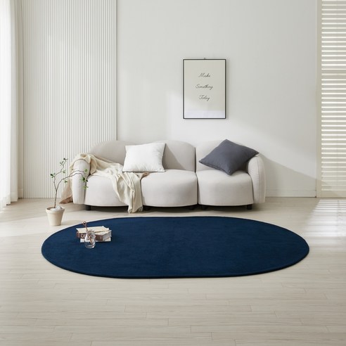 눅눅한 날씨에도 뽀송함을 유지하는 럭스 사계절 워셔블 러그