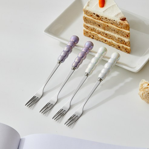 품격 있는 티타임을 완성하는 모던하우스 아모르 티포크 세트