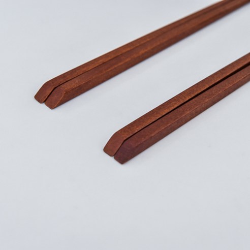 고급스러움과 실용성을 겸비한 가성비 젓가락 세트