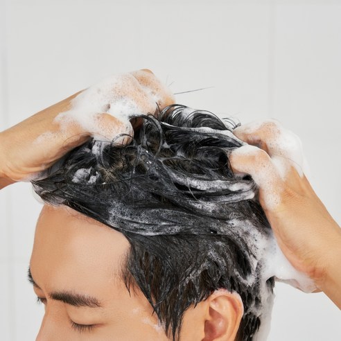 탈모증상 완화에 도움이 되는 비오틴 함유, 센스페로몬향으로 오랫동안 입자유지, 기능성 화장품 심사를 통과하여 안전하게 사용 가능, 로켓배송으로 빠른 배송 가능