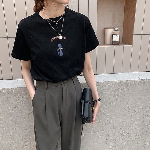 女 時尚 服裝 上衣 短袖 t卹 成年女人 成年女人 女士 女人 涼爽 夏天 夏天 夏天 夏天 夏天 夏天 涼爽的夏天 仲夏 夏天 夏天 炎熱的夏天炎熱的夏季 炎熱的夏季 夏 女裝 女士 冷靜 冷靜 女裝 服裝 短袖T卹