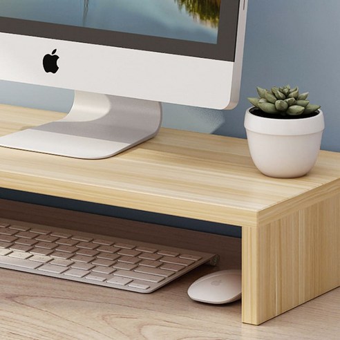 좁은 책상, 답답한 시야? 싱글 원목 모니터 받침대로 깔끔하게 해결!