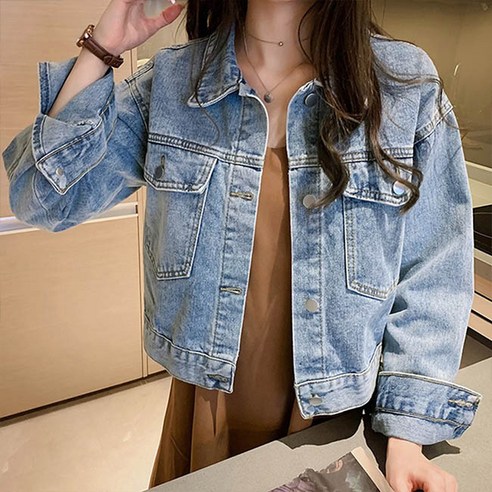 女款跨季短版牛仔夾克 女式跨季夾克 女式短版牛仔夾克 跨季女式牛仔夾克 跨季牛仔夾克 日常牛仔夾克 簡約牛仔夾克