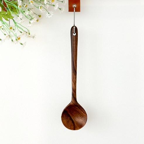 우아함과 실용성을 겸비한 주방 필수템