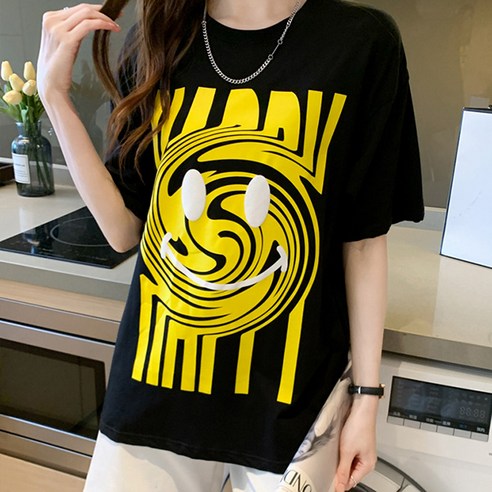 女 時尚 服裝 上衣 短袖 t卹 成年女人 成年女人 女士 女人 涼爽 夏天 夏天 夏天 夏天 夏天 夏天 涼爽的夏天 仲夏 夏天 夏天 炎熱的夏天炎熱的夏季 炎熱的夏季 夏 夫人 夫人 冷靜 冷靜 女裝 服裝 短袖T卹