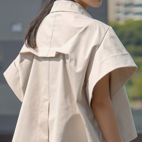 女  時尚  服裝  最佳  襯衫  成年女性  成年女性  婦女  女人  淑女